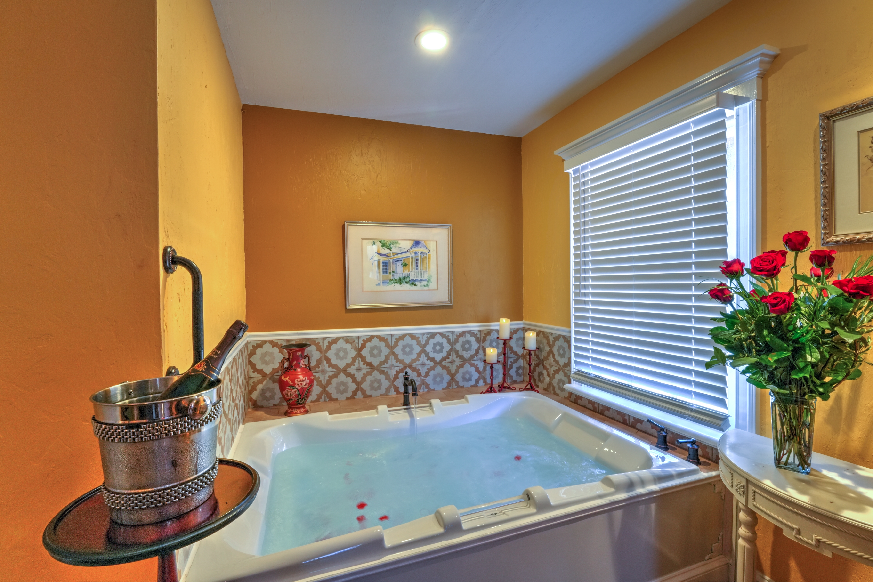 Large two people luxurious whirlpool tub to relax after sight seeing of beautiful Saint Augustine.